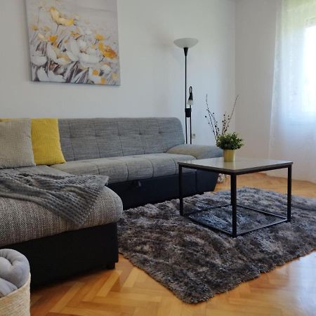 Antemma Apartment Pula Exterior photo