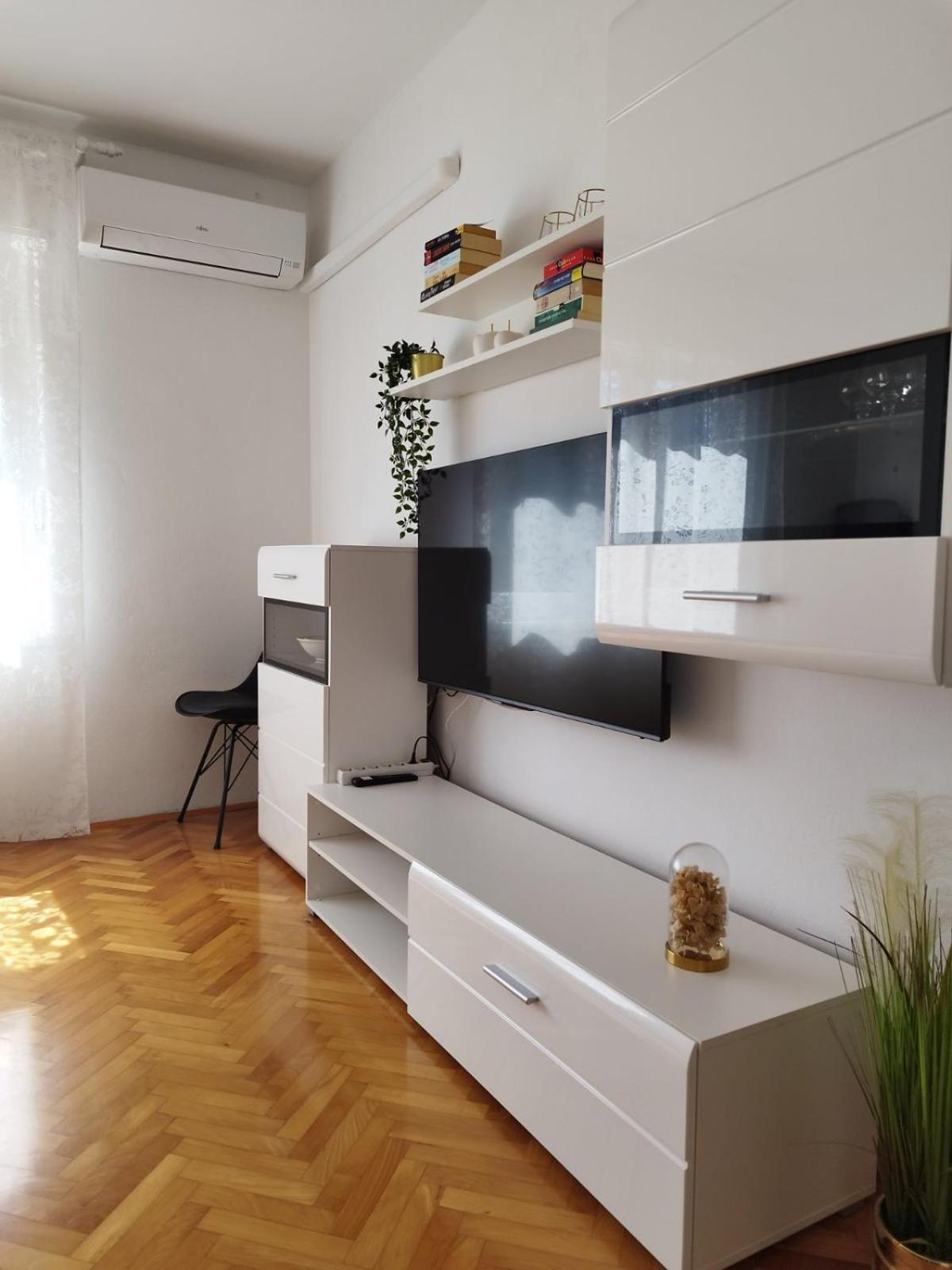 Antemma Apartment Pula Exterior photo